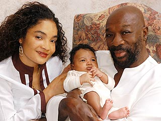 Isaac Hayes and wife Adjowa Isaac Hayes and wife Adjowa